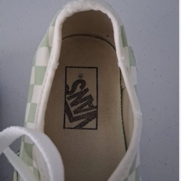 Vans Off The Wall Women's Checkerboard Canvas Skaters Sneakers Size 6 - Picture 7 of 9